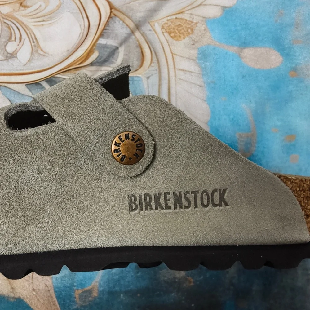 NWT Women's Birkenstock Boston Shoes in Taupe Suede - Narrow Fit - Picture 5 of 5